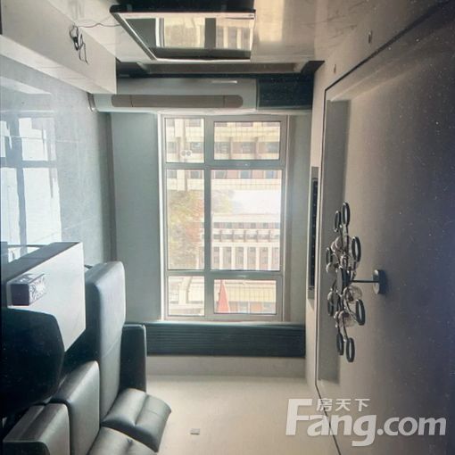  ������������¡�����85ƽ���� 2��1��1�� 