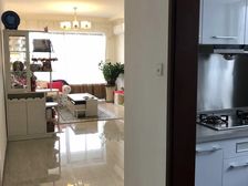 越秀滨海御城3室2厅1卫南北朝向188.00万元出售