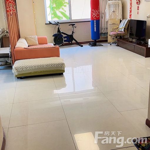  ��¡ɽׯ�ϱ�ͨ͸�ľ��� ҵ��ֱ���״γ��� 