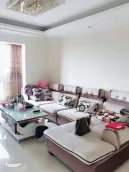 �۸�����