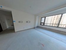 槐荫 保利天禧 4室2厅 186.25㎡ 520万