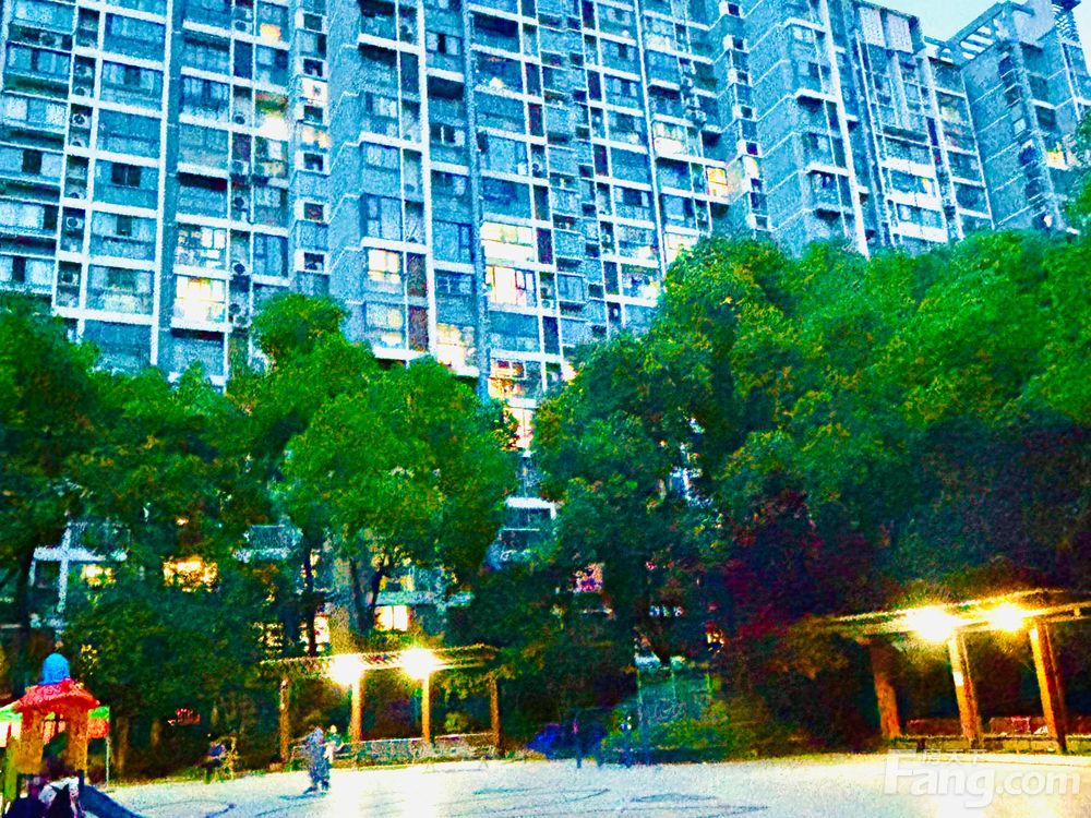 小区相关图