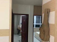 青城依山郡2室1厅1卫南北朝向35.00万元出售