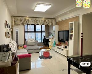 高新 华宜铂仕公馆 3室2厅 93.90㎡ 148万