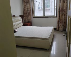 华贵苑南北通透三居室,122平仅119万