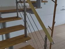 市中心商住楼97平 1600元/月 随时入驻