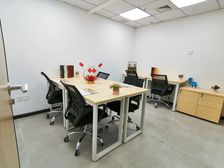 华景新城,精装1-6人办公室,配套齐全,可注册