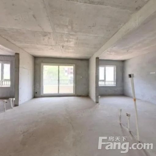  Ĳƽ��������ұ�ߺ����� 3��2�� 110.64�O 500Ԫ/ 