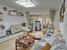 红谷滩 红谷世纪花园 3室2厅 135.37㎡ 188万