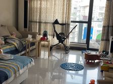 高新 华润凤凰城一期 3室2厅 139.00㎡ 390万