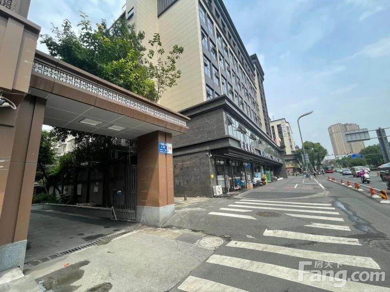 小区相关图