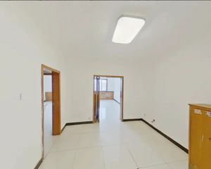 海淀 塔院 2室1厅 81.00㎡ 650万