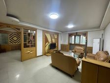 中原 康乐里10号院 3室2厅 134.11㎡ 105万