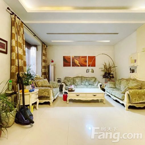  ��ԭ�ۺ���԰���𶫿� 4��2�� 218�O 8500Ԫ/�� 