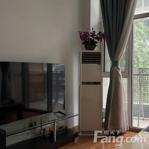  �Ƶ������ϳ�������ʱ������ 1��1�� 45�O 1500Ԫ/�� 