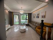 都江堰 揽山墅 4室2厅 93.90㎡ 125万