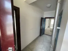 �����о�������վ����¥