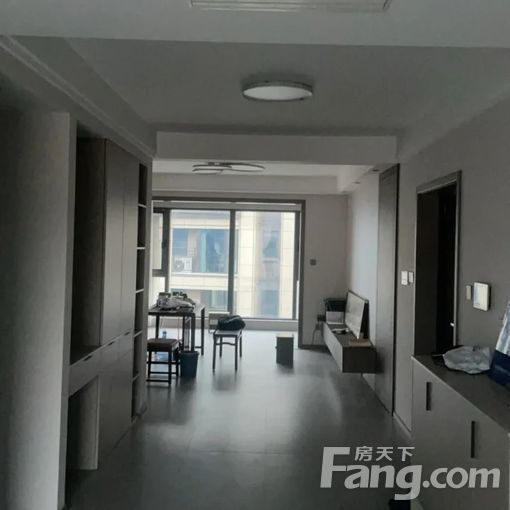  �ϳǵ�����������Ϫ 3��2�� 130�O 2300Ԫ/�� 