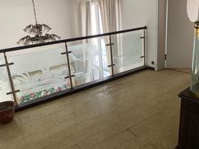 凌河 黎明东方园 4室2厅 190㎡ 44.80万