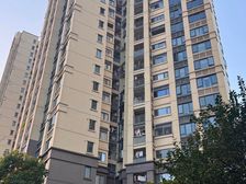 中熙·君墅湾4室2厅1卫南北朝向240.00万元出售