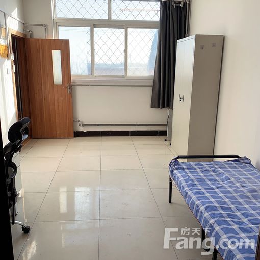  ��ƽ���߼Ұ�����ס��(��ƽ) 2��1�� 50�O 2800Ԫ/ 