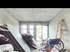 白云 东湖映月别墅 4室2厅 174.74㎡ 720万
