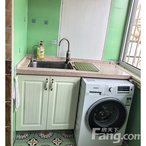  �����ú�԰���뵳У�о���Ժ 2��1�� 74�O 10000Ԫ/ 