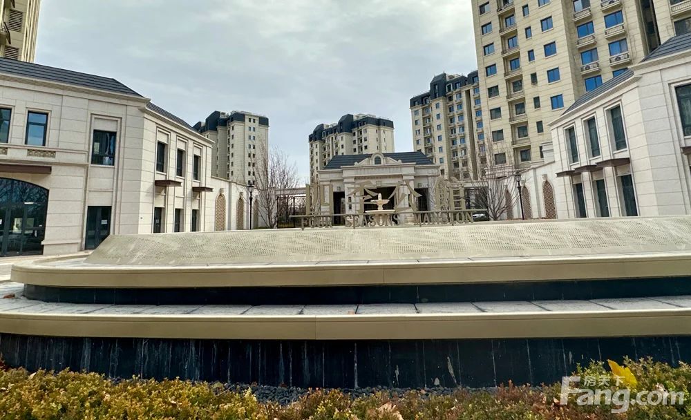 小区相关图