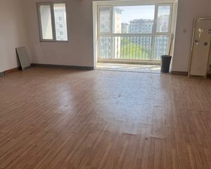 房山 腾龙家园 3室2厅 302.00㎡ 430万