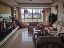 越城 凤凰岛 4室2厅 168.00㎡ 165万