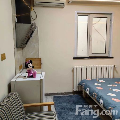  �����һ����Ϳɶ���,�е������н�,����50�� 