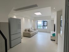 房东直出精装套4。拎包入住