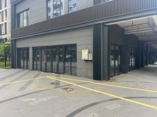 60平新铺出租 4.3米宽临街旺铺 适合多业态经营