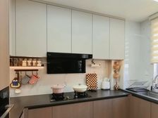 青岛高新区业主诚卖世茂公园美地 4室2厅 142.95㎡