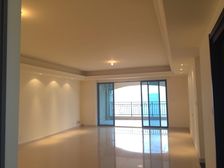 苏仙区 碧桂园·翡翠山 4室2厅 210.00㎡ 85.89