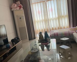 金水 四月天 5室3厅 210.00㎡ 156万