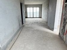 高埗 光大江与城 4室2厅 136.70㎡ 168万