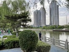济南滨河商务中心D栋23楼150平南向河景办公出租