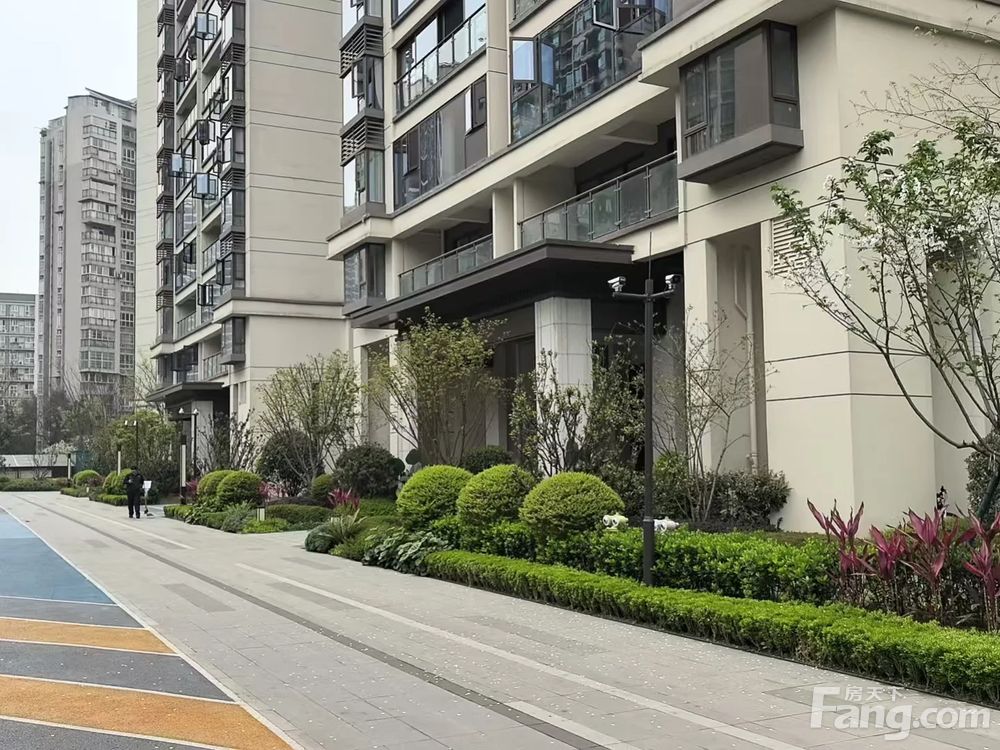 小区相关图