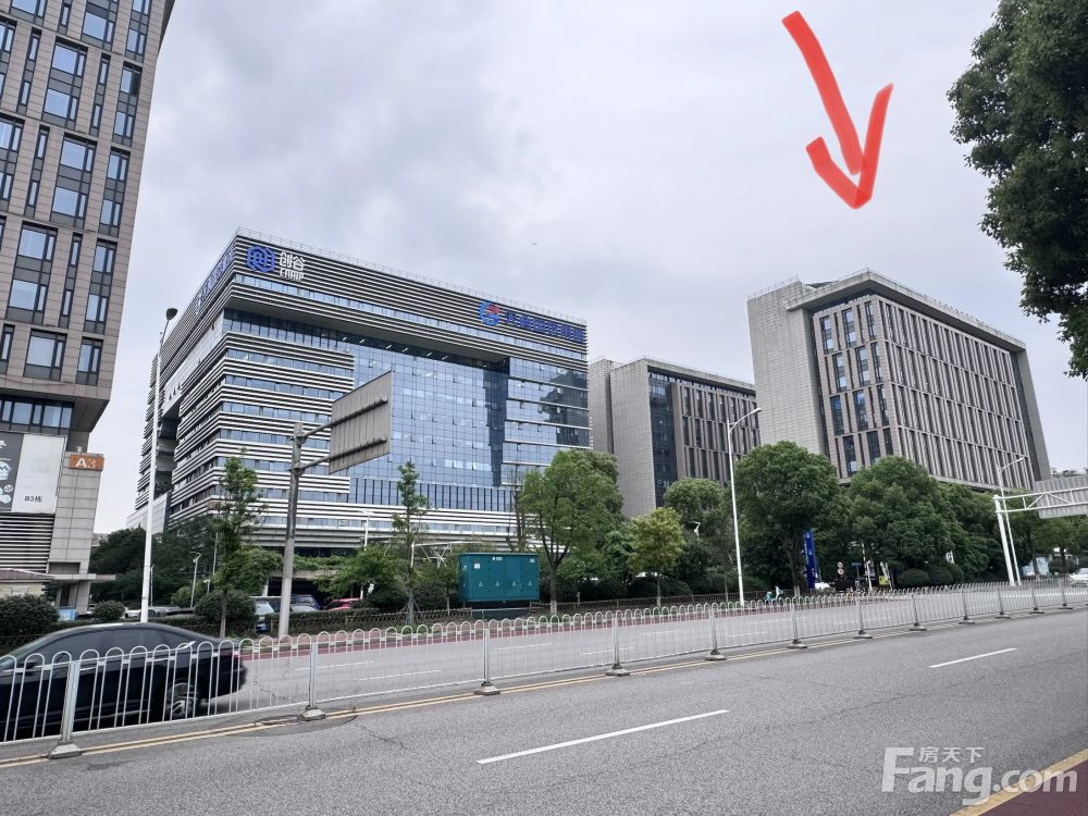 省府旁 创谷产业园B3栋三楼100㎡写字楼带租诚意出售