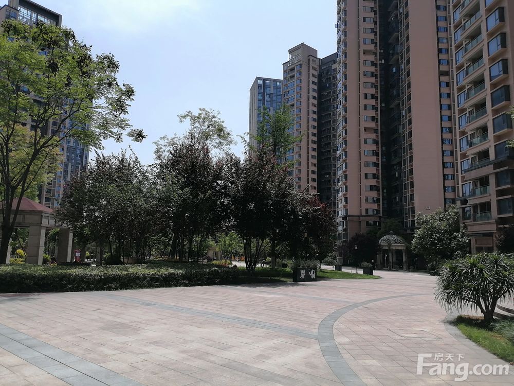 小区相关图