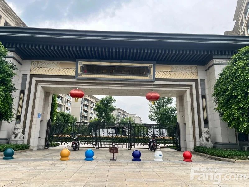 小区相关图