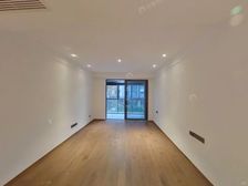 诚心急售 华侨城吟彩芳菲之城 南北通透大四叶草新房未入住满二