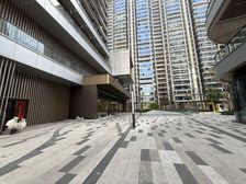 天府公馆二期135平新铺出租,全季希尔顿对面,转角铺可外摆