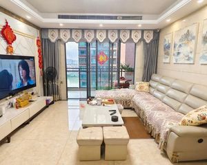 石龙 海伦湾 4室2厅 134.34㎡ 176万