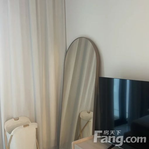  ������ֱ�Ź�Ӣ԰ 2��2�� 105�O 16800Ԫ/�� 