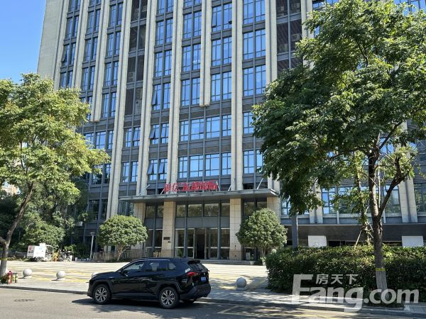 业主诚售银亿东都国际288平高层写字楼,视野开阔,交通便利
