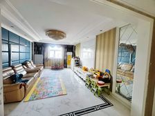 中山公寓 4室1厅 173.14㎡ 260万