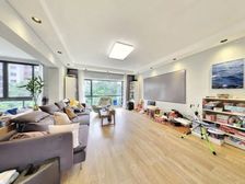 松江 五洲云景花苑 4室2厅 155.59㎡ 718万