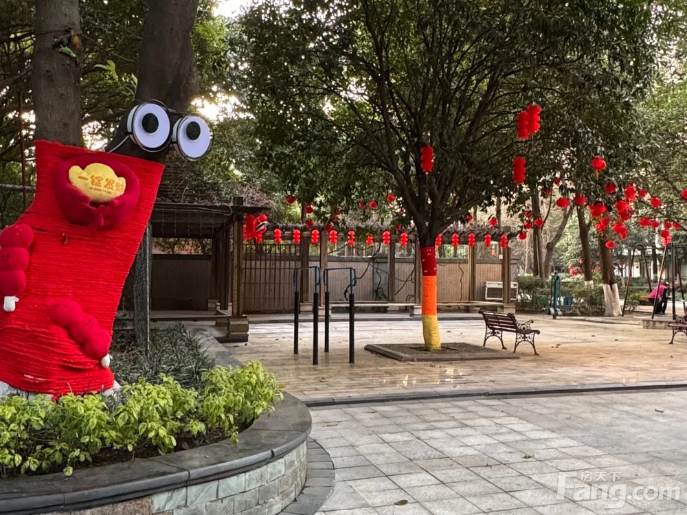 小区相关图
